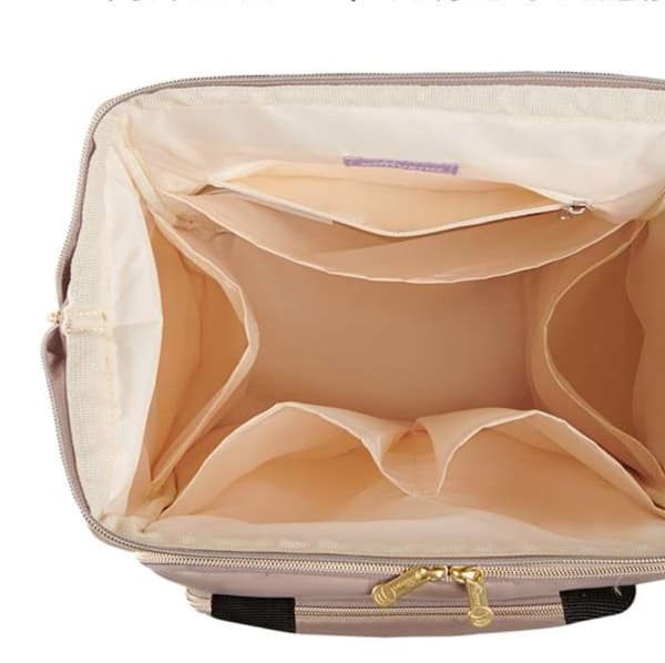 赤ちゃん用品収納リュック型マザーズバッグ