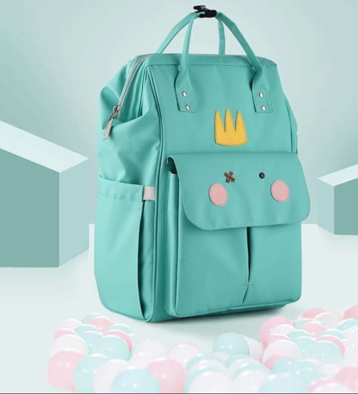 マザーズバッグ くまさん顔付きマルチポケットバッグ