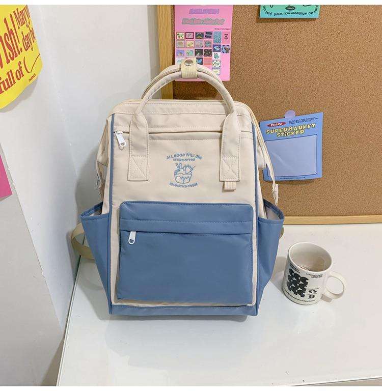 バックパック型パステルカラーマザーズバッグ